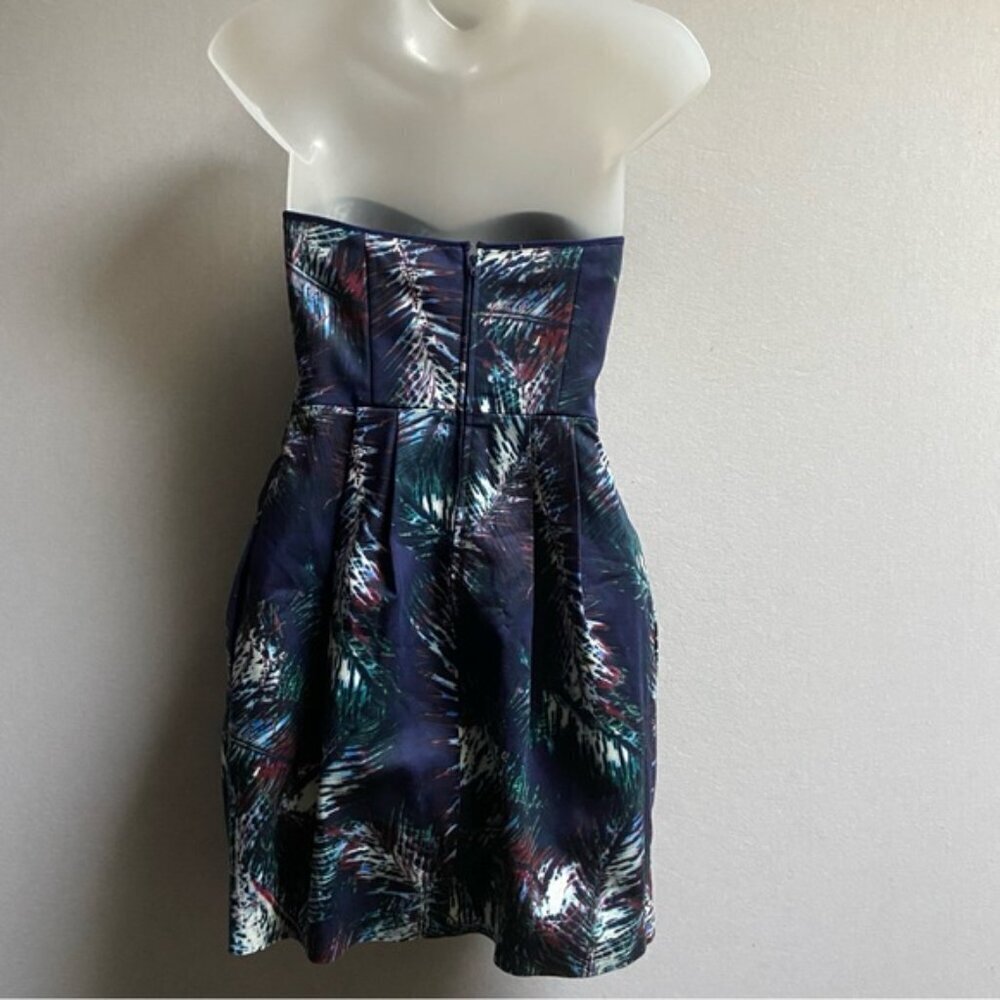 Club Monaco Nelly Strapless Mini Dress With Pockets Blue Pattern Sz 0 - Picture 6 of 15
